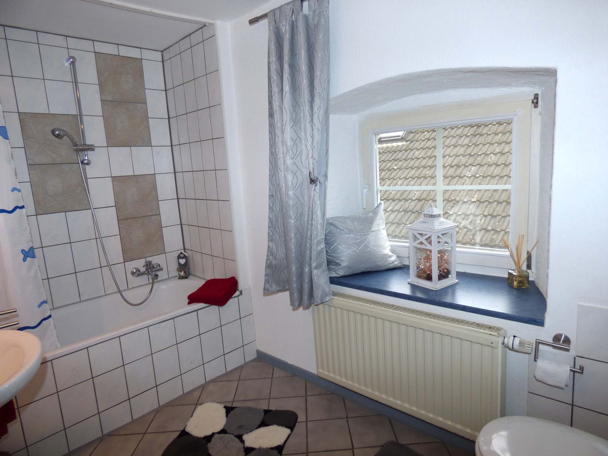 Badezimmer in Blankenheim Ahrhütte am Anfang des Ahrtals in der Eifel